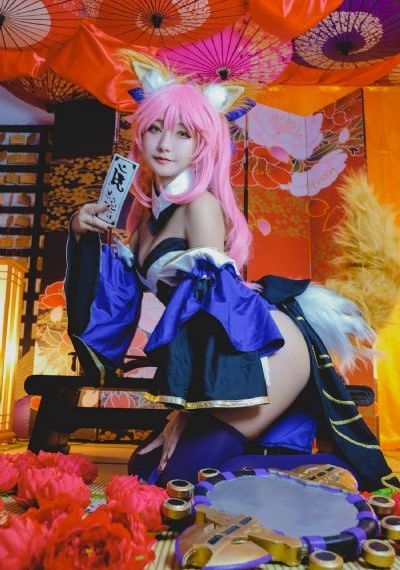 早川濑里奈女教师hd