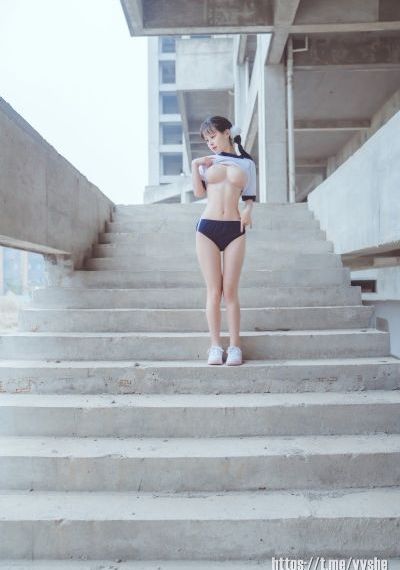 女学生在线观看