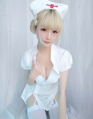 张柏芝三级未删减版