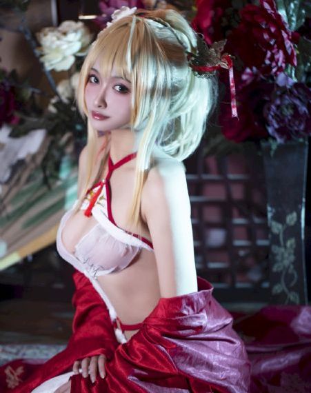 奈奈美出差被讨厌上司侵犯