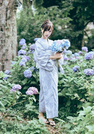 丰满女老板90分钟