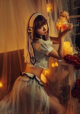 舔舔的女人